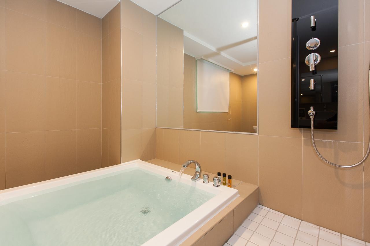 Fairytale Yi Su Hotspring Hotel Jiaoxi Exterior photo